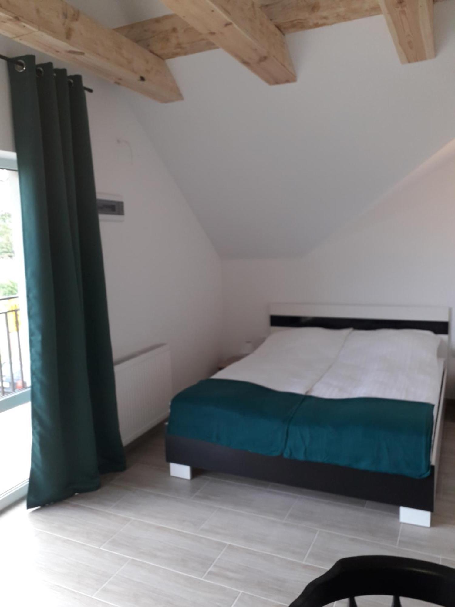 Paprotowka Apartament Wiosenny Paprotno Ngoại thất bức ảnh