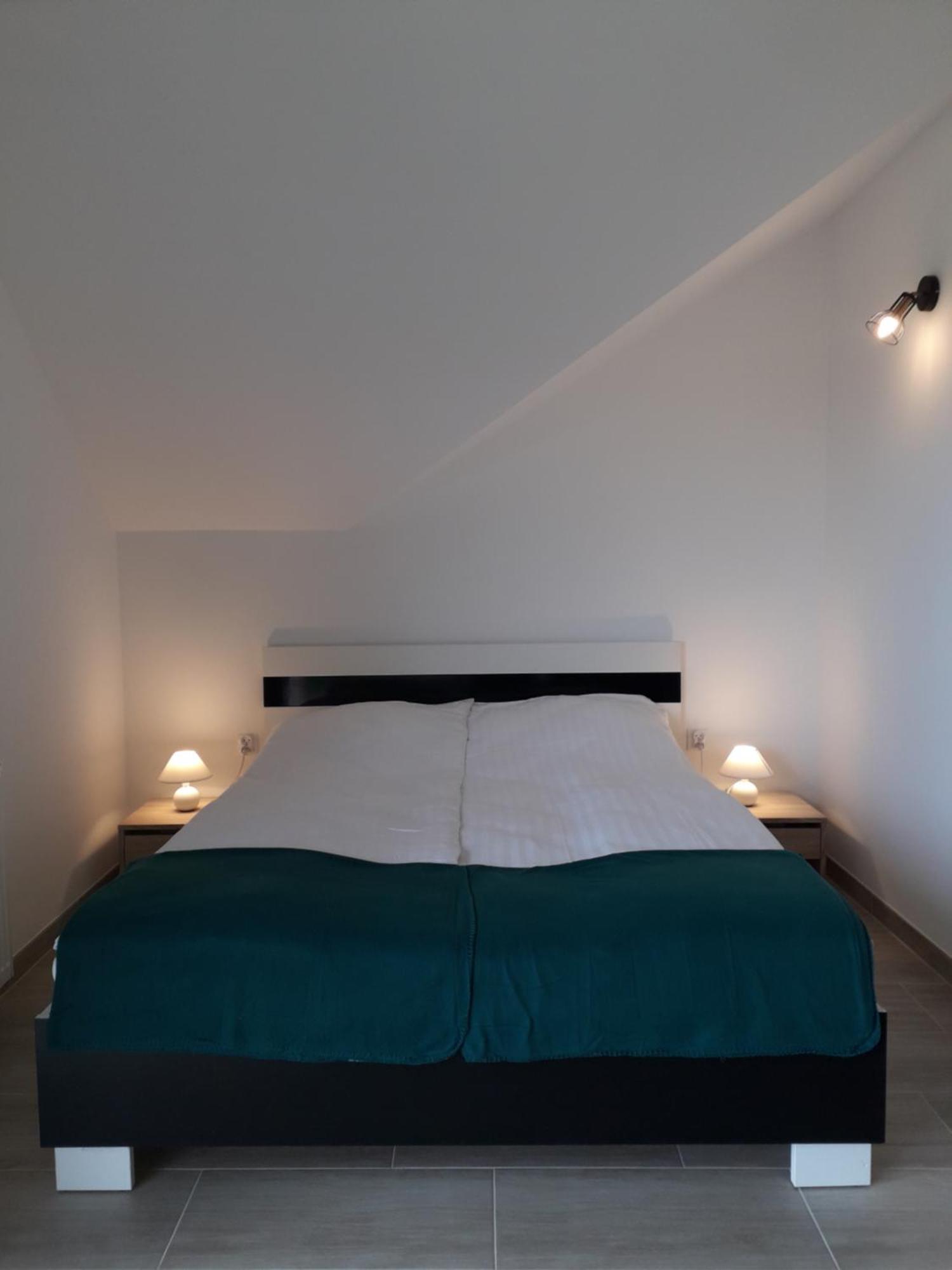 Paprotowka Apartament Wiosenny Paprotno Ngoại thất bức ảnh